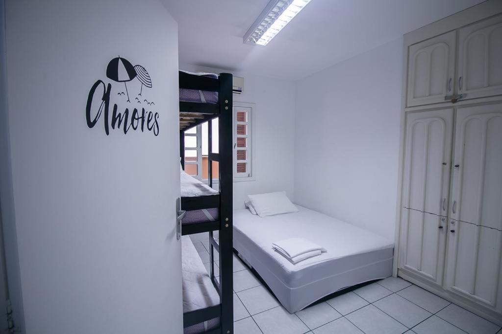 Positive Hostel Balneário Camboriú Buitenkant foto